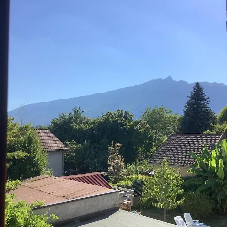 T2 Proche Du Lac Apartment *